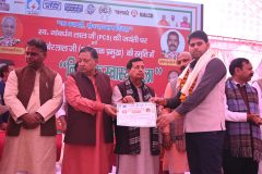 anushka-trust-nishulk-swasthya-mela-17.JPG-scaled